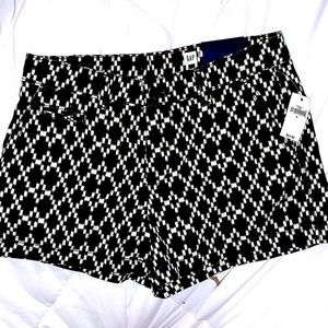 NWT Gap Black and White Diamond Print Shorts Size 0